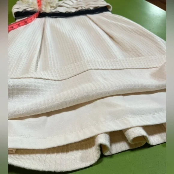 Deletta Corsage midi dress. Creamy white Size Extra Small Sold by Anthropologie - Picture 9 of 9